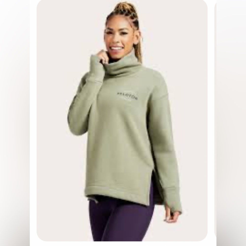 PELOTON Funnel Neck Pullover XL